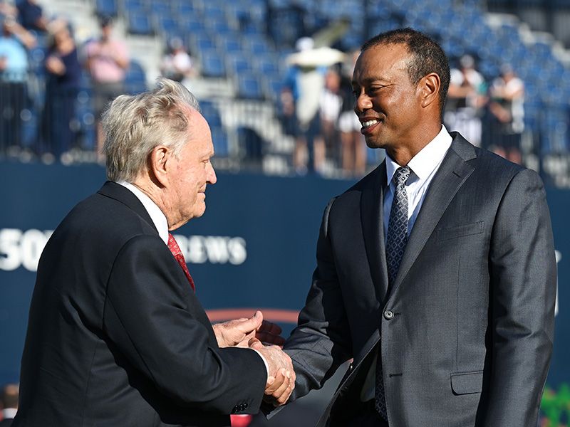 Tiger Woods shaking hands with Jack Nicklaus at St. Andrews