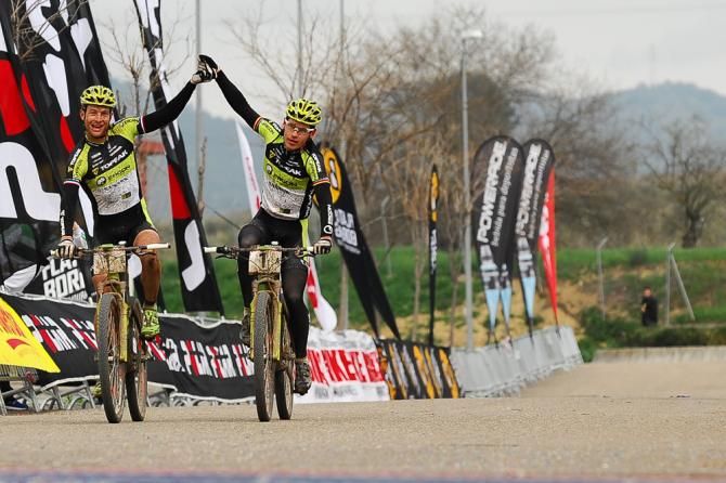 Robert Mennen and Kristian Hynek win the final stage