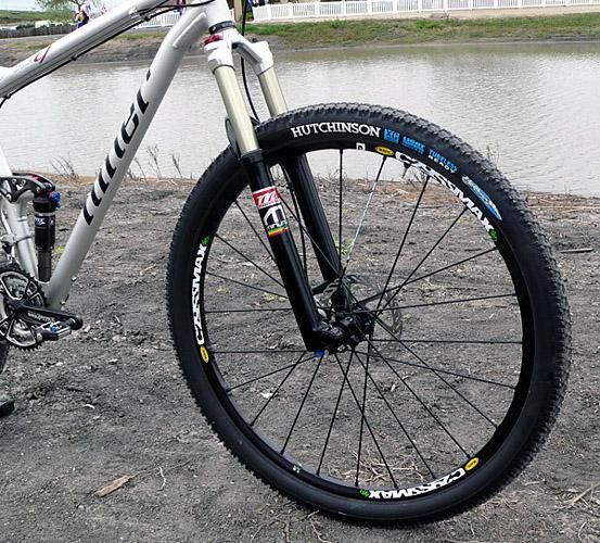 Mavic finally brings a 29" mountain bike wheelset to the table