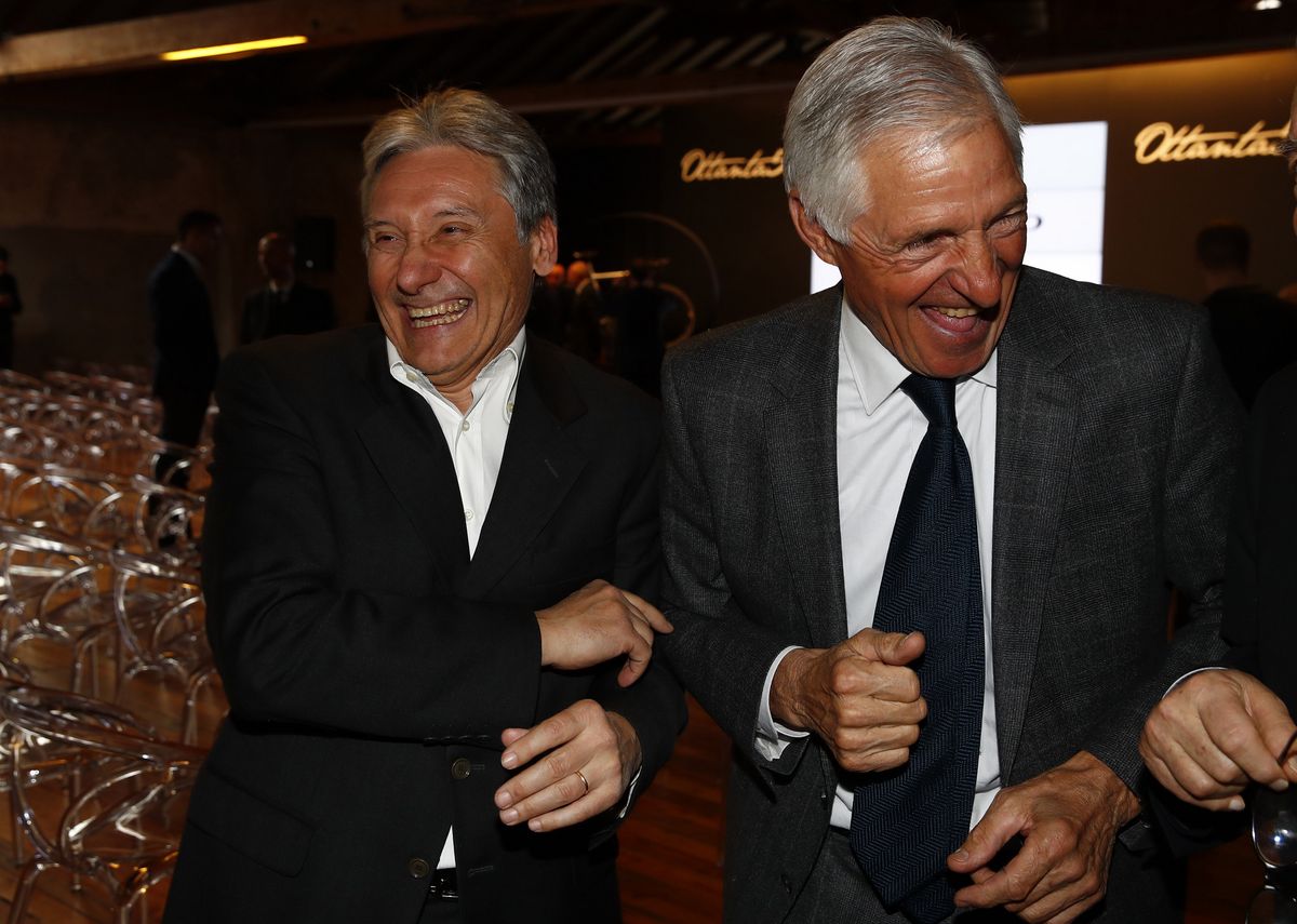 Giuseppi Saronni and Francesco Moser share a joke