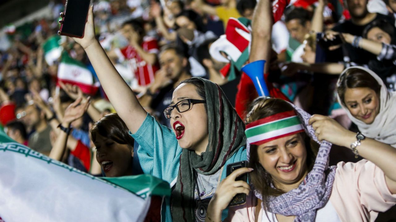 Iran women football fans