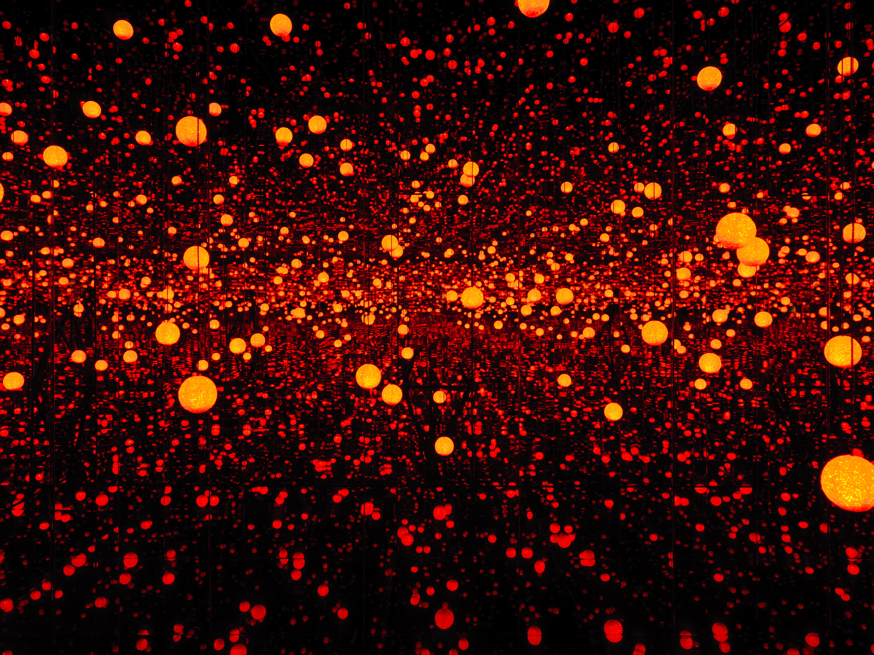 Yayoi Kusama, &amp;lsquo;Infinity Mirrored Room - Dancing Lights That Flew Up to the Universe,&amp;rsquo; 2019