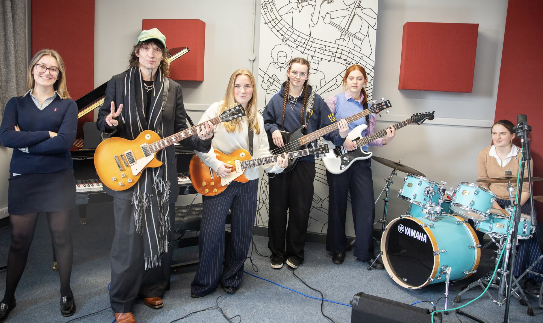 Justin Hawkins opening a school recording studio