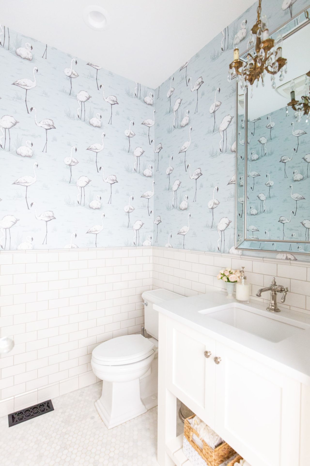 Bathroom subway tile ideas for a cool and splashproof space Bathroom subway tile ideas for a cool and splashproof space