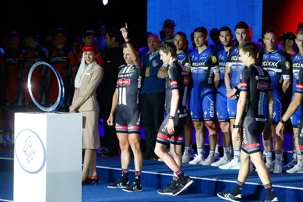 Giant-Alpecin in stage in Dubai.