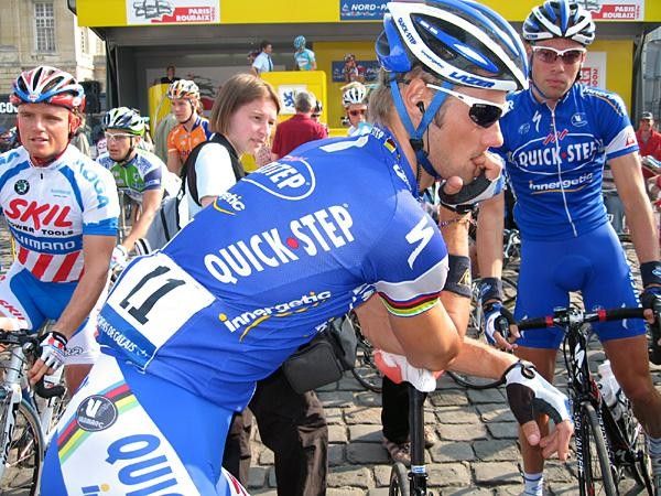 Tom Boonen (Quickstep-Innergetic) relaxing.