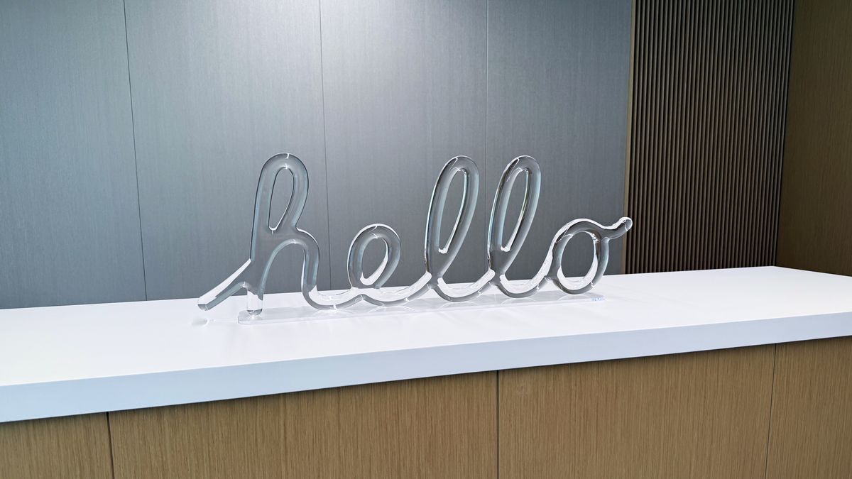 Apple 'Liquid Glass' Hello Figure