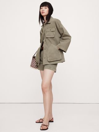 cHpHudHP8qv2sD4M6nfJda-320-80 أفضل صيف 2025 الموضة من J.Crew و Banana Republic و Zara و Nordstrom و Shopbop