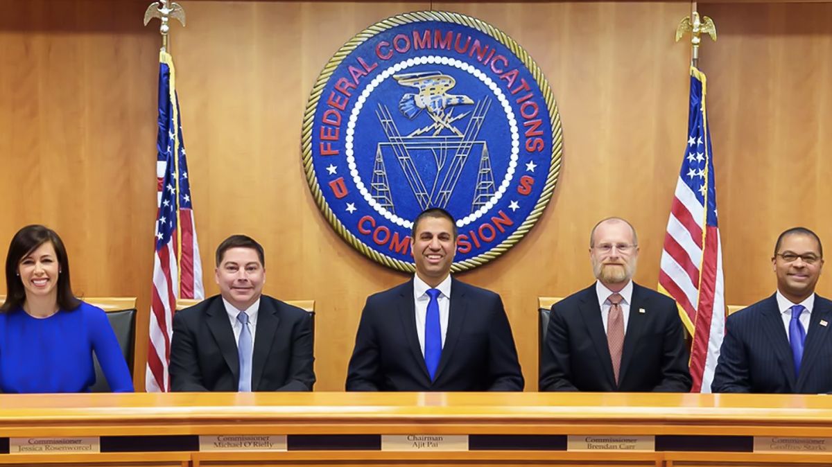 From left: Commissioners Jessica Rosenworcel and Michael O&#039;Rielly, Chairman Ajit Pai, Commissioners Brendan Carr and Geoffrey Starks.