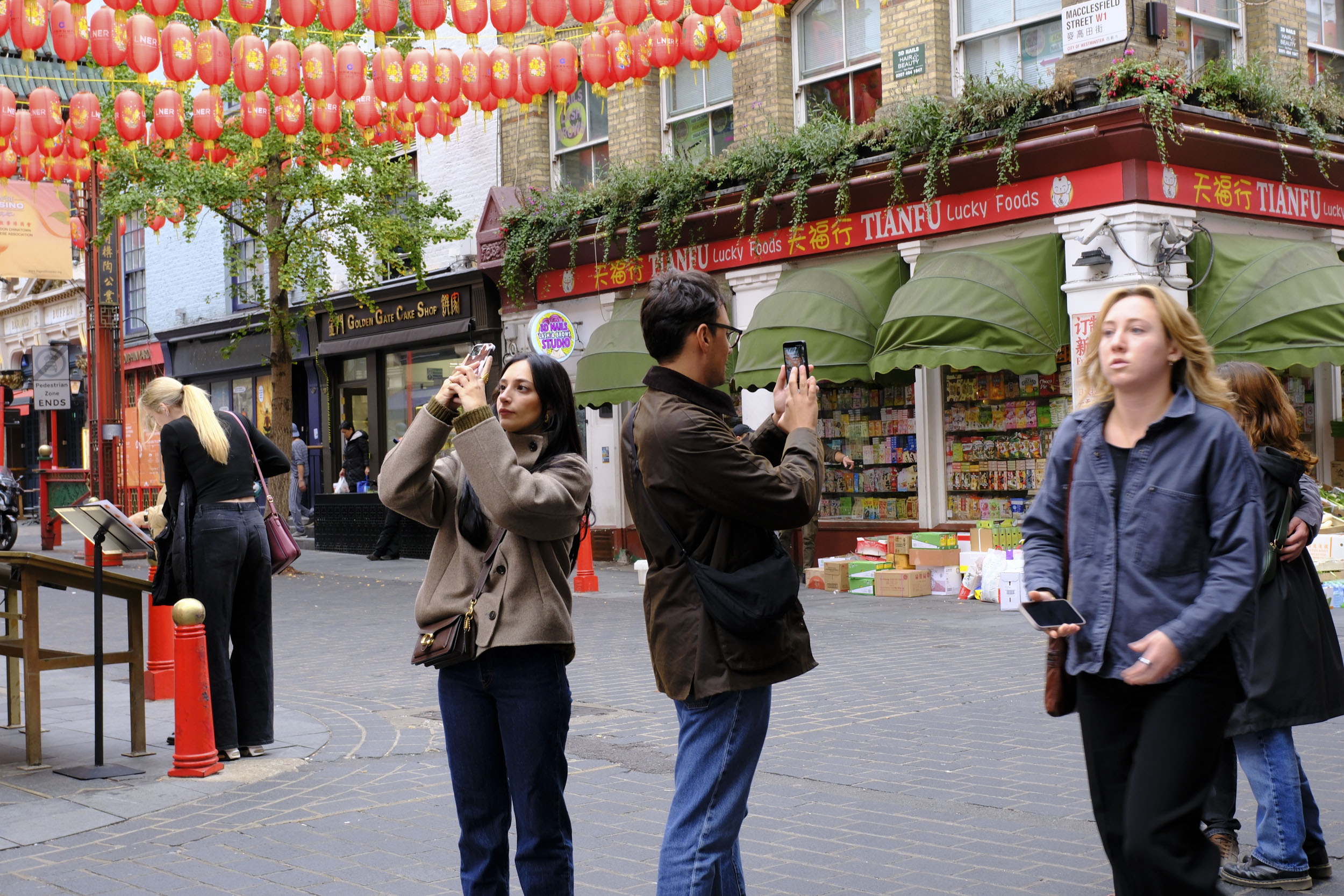 Fujifilm X-T30 III sample images – street scenes in London's China Town
