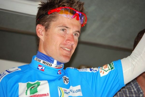Samuel Plouhinec (Team Wilo Agem 72) in the Boucles de la Mayenne sprints jersey.