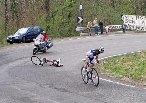 Evelyn Stevens (Specialized-lululemon) crashed while trying to follow Marianne Vos on her winning attack in the Trofeo Alfredo Binda