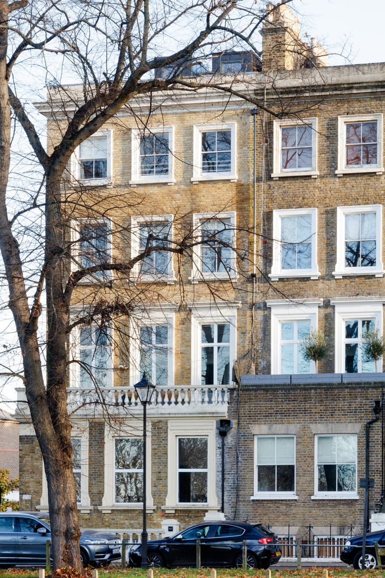 A bright and contemporary apartment in south London Homes & Gardens