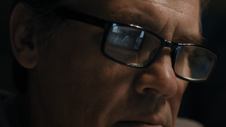 Josh Brolin close up in Weapons