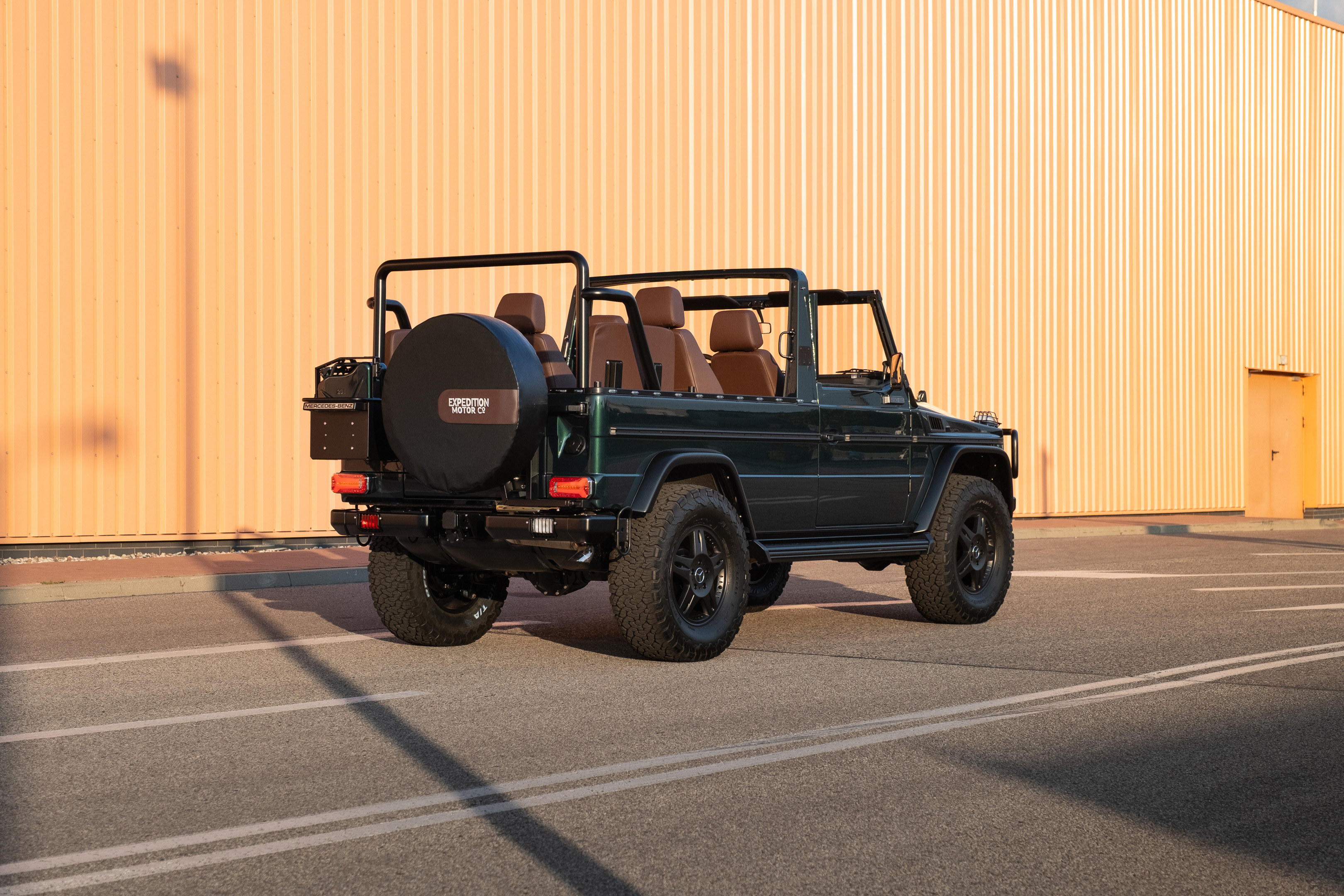 Expedition Motor Company Long Wheelbase Cabrio G-Wagen
