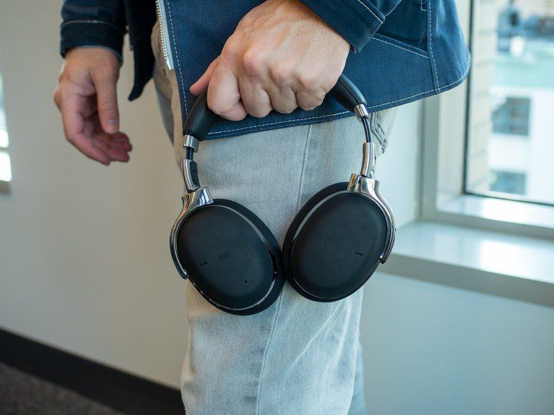 Montblanc Smart Headphones
