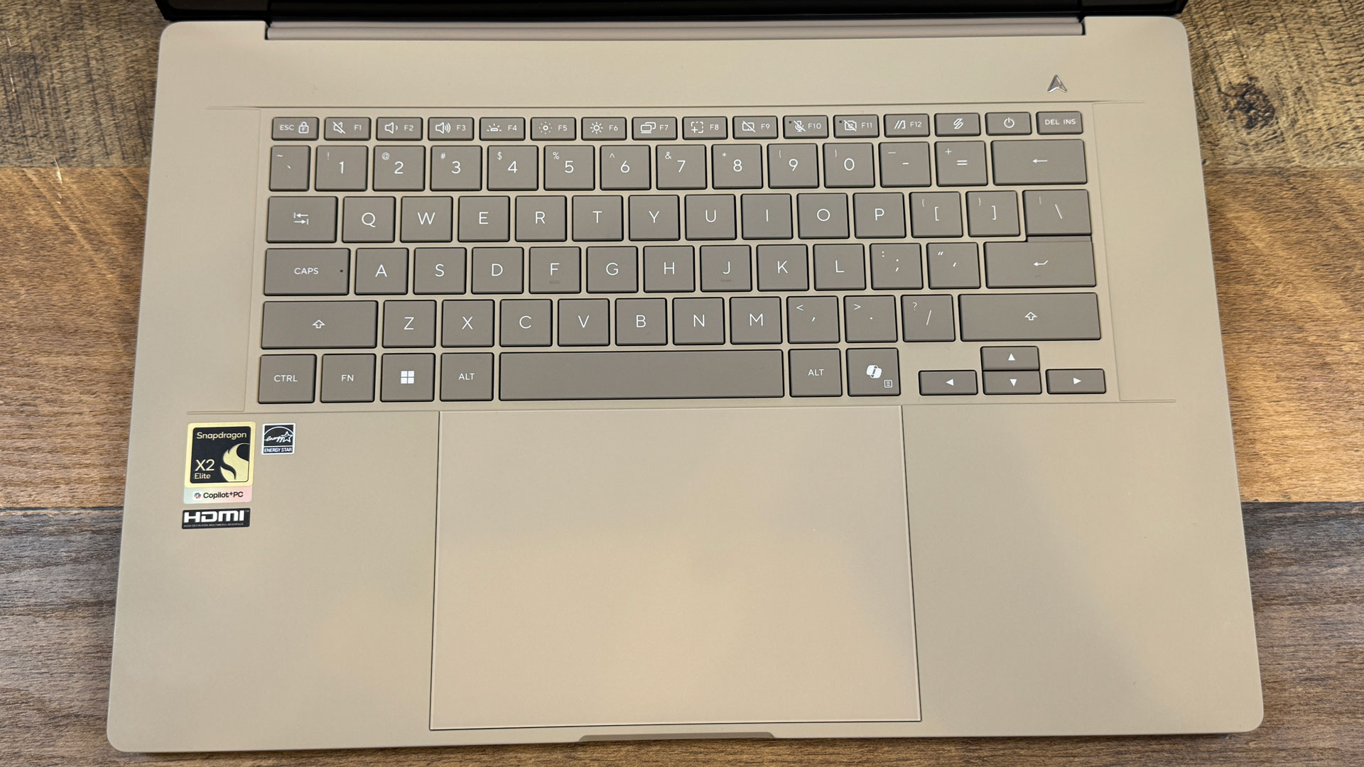 Asus Zenbook A16