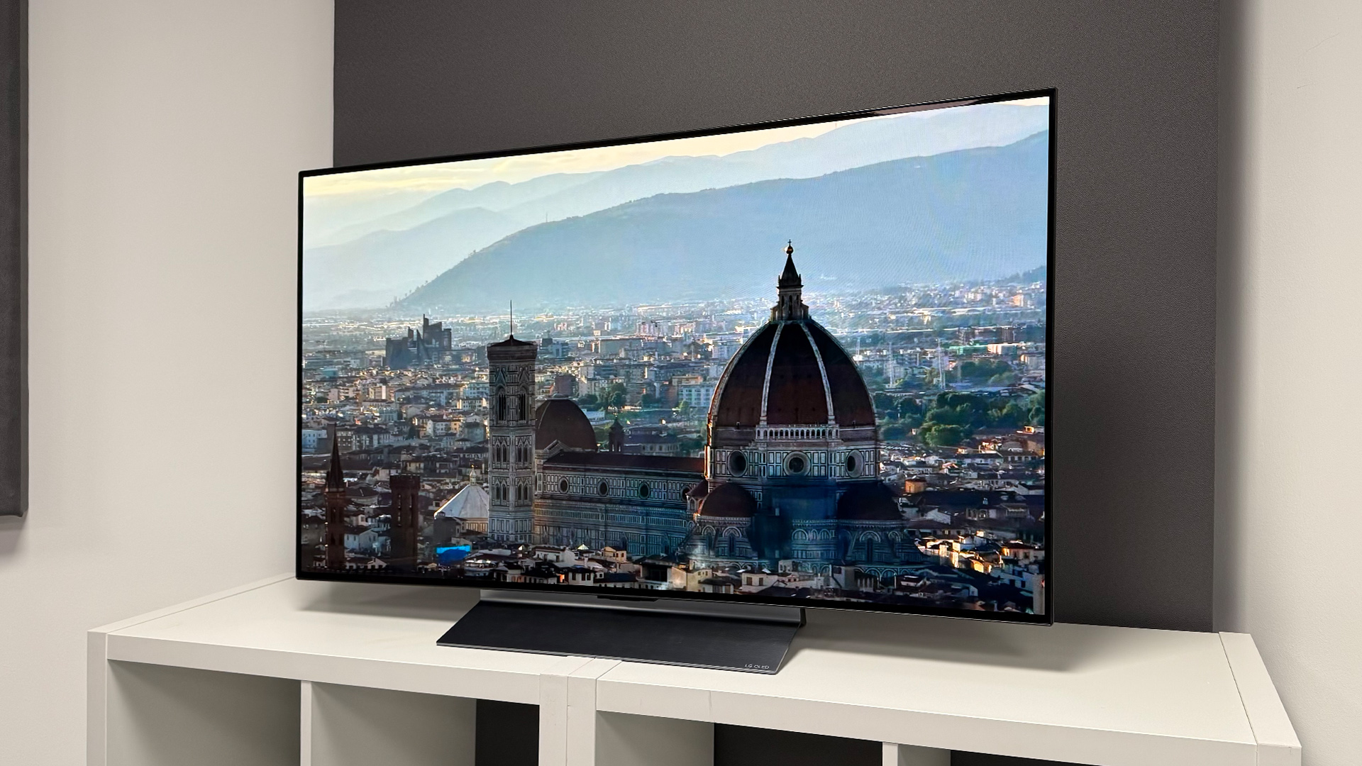LG C5 48-inch OLED TV