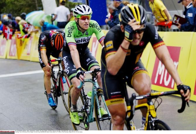 Lars Petter Nordhaug (Belkin) crosses the line
