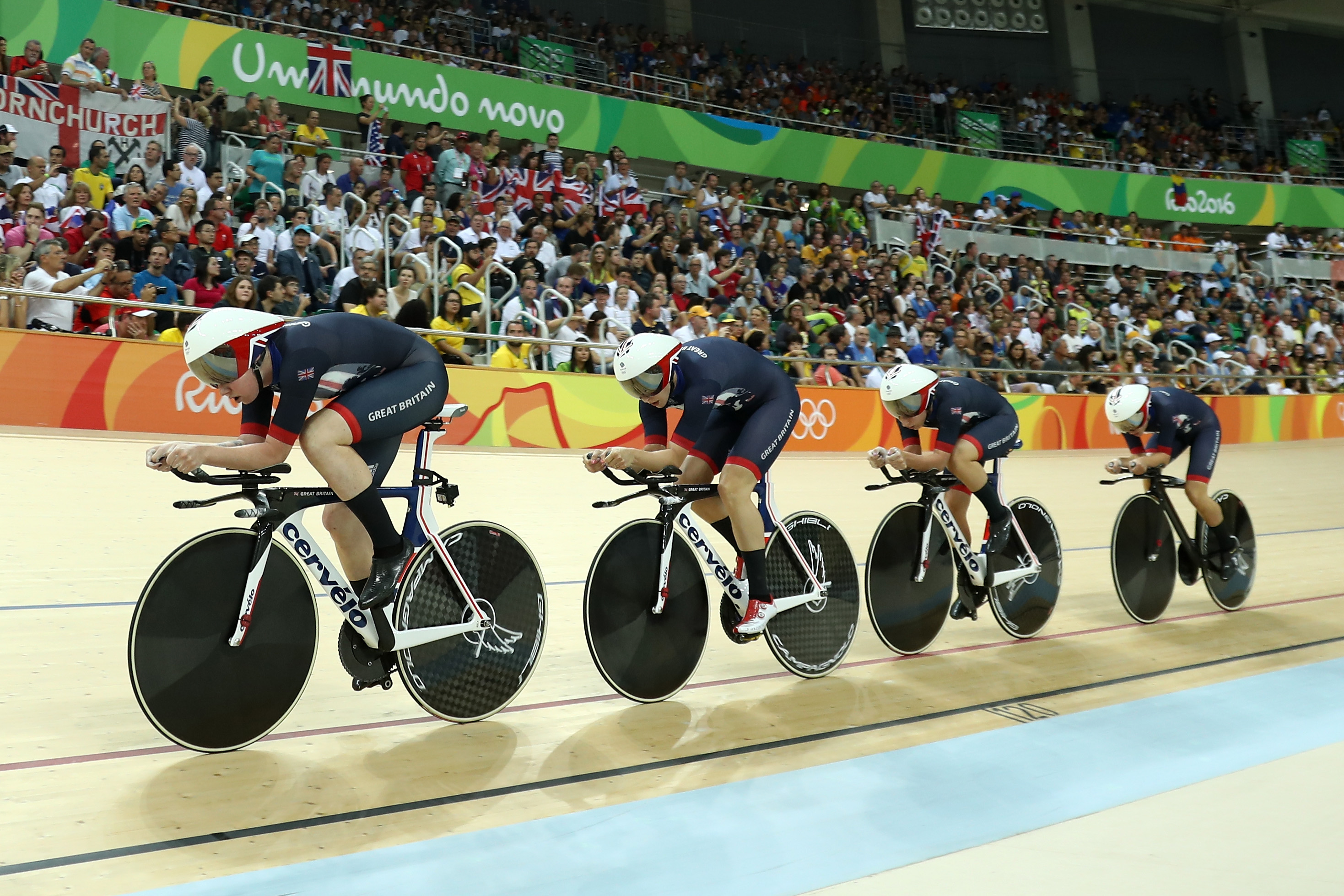 Katie Archibald competing in the team pursuit in Rio 2016