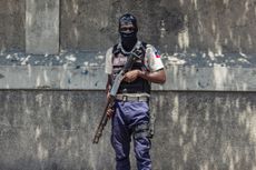A police officer in Port-au-Prince.