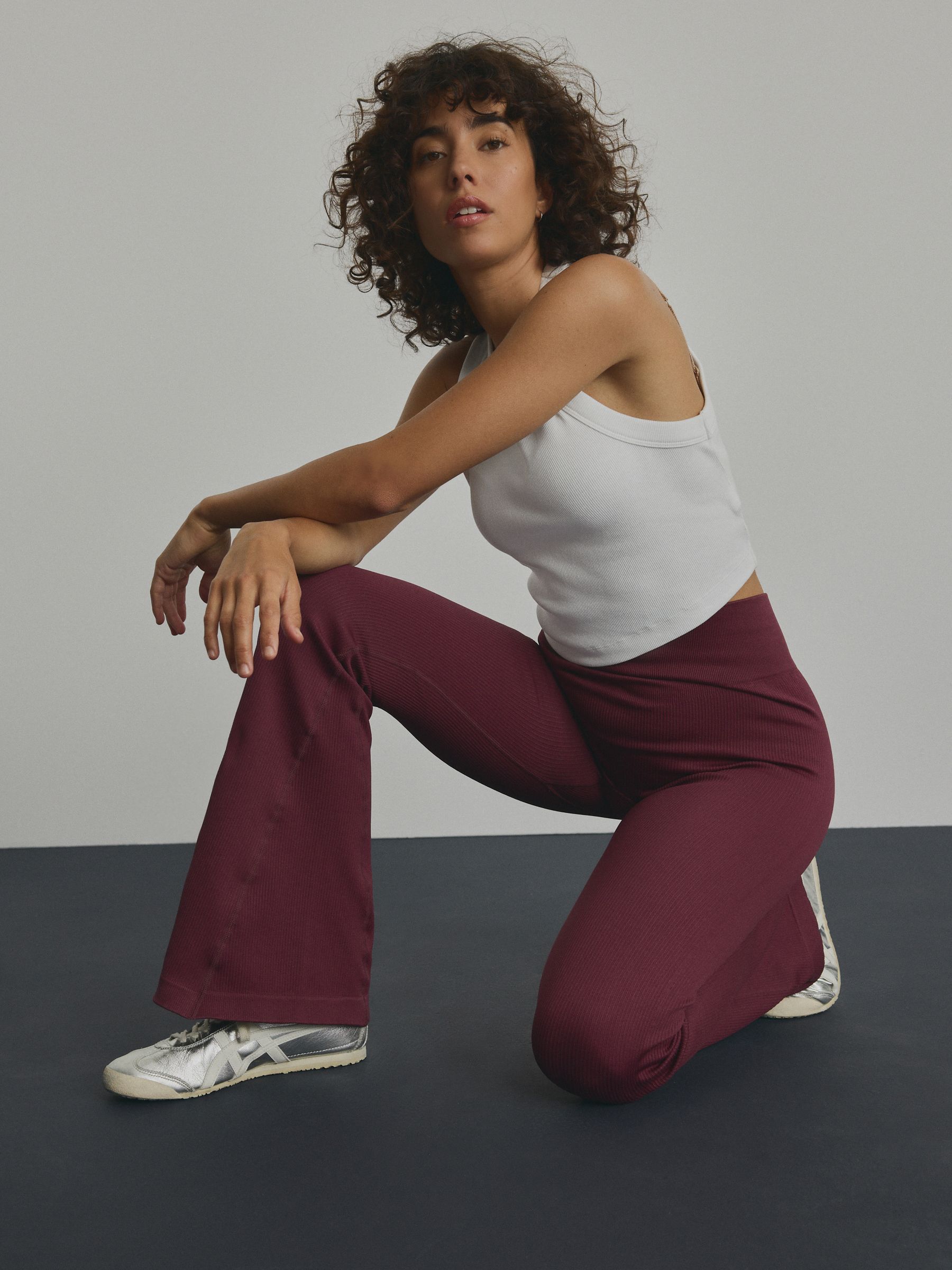 Burgundy Ribbed Kickflare Leggings