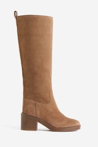 Knee-high suede boots