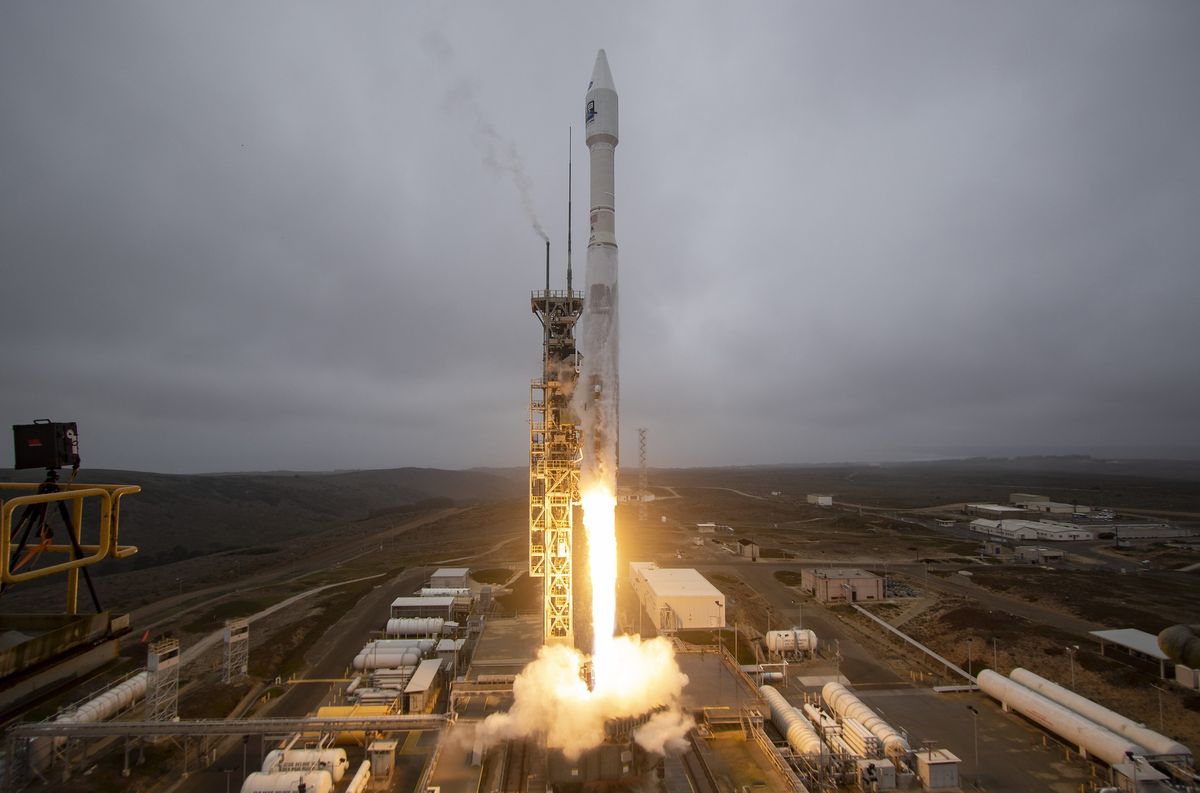 A United Launch Alliance Atlas V rocket launches the Landsat 9 satellite to orbit from Space Launch Complex 3 at Vandenberg Space Force Base in California, on Sept. 27, 2021.