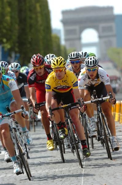 Cadel Evans (BMC) in Paris.