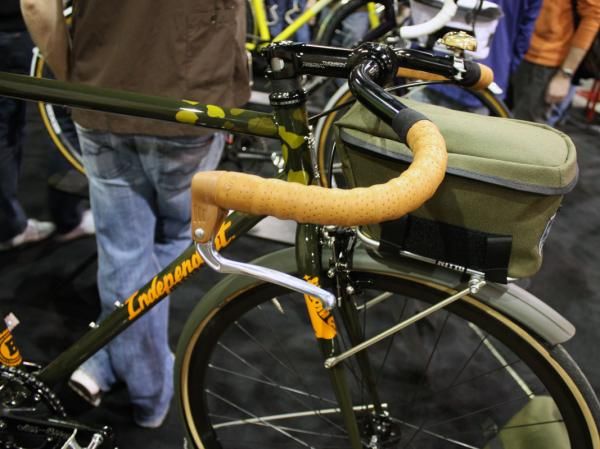 Reverse TT-type brake levers were a popular trend at NAHBS.