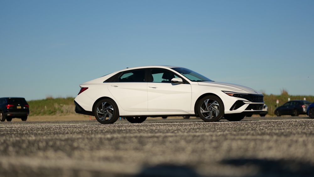 2024 Hyundai Elantra Hybrid Limited.