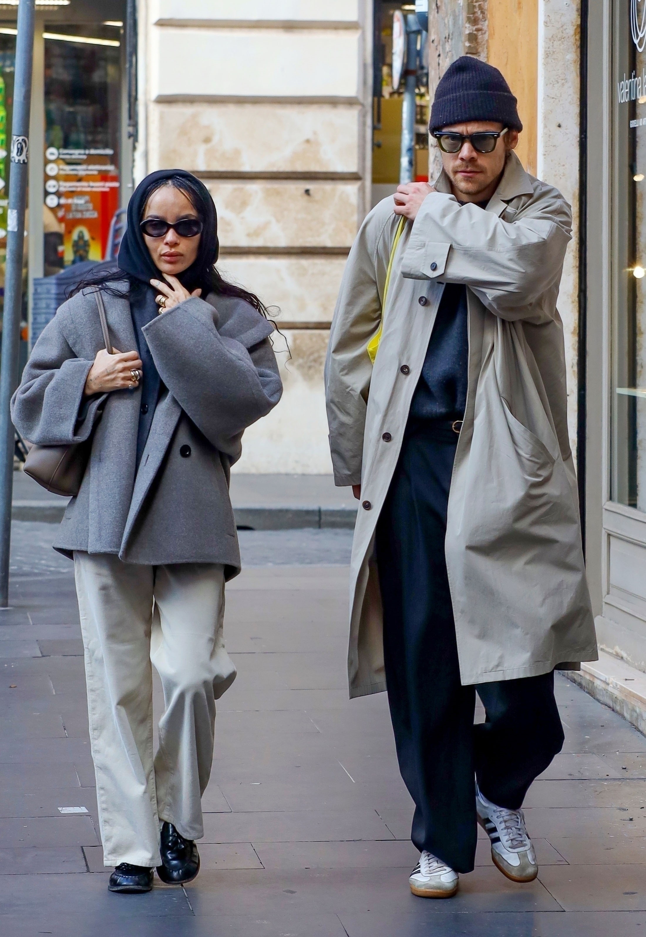 Zo&amp;euml; Kravitz wears the triangle scarf trend in rome on Nov 26