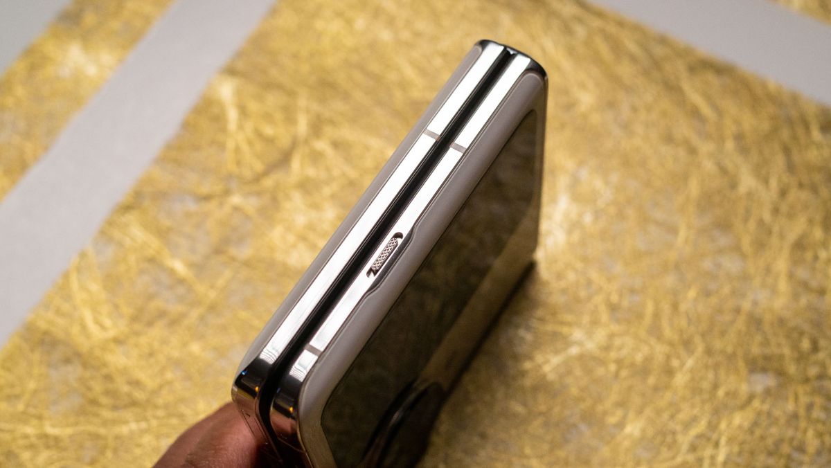 OPPO Find N3 Flip