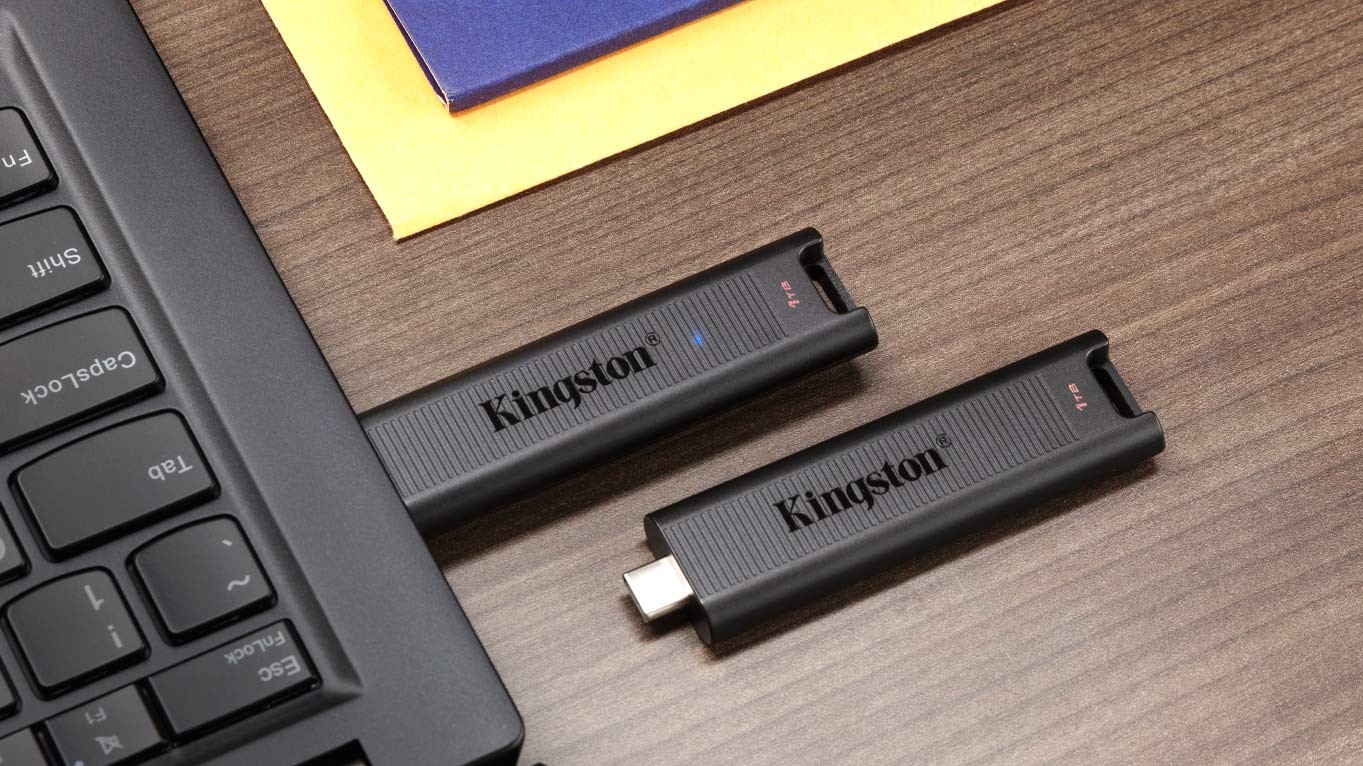Is this the USB flash drive in the world? |