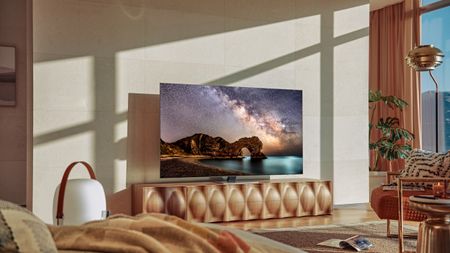 Samsung TV Lifestyle Photo
