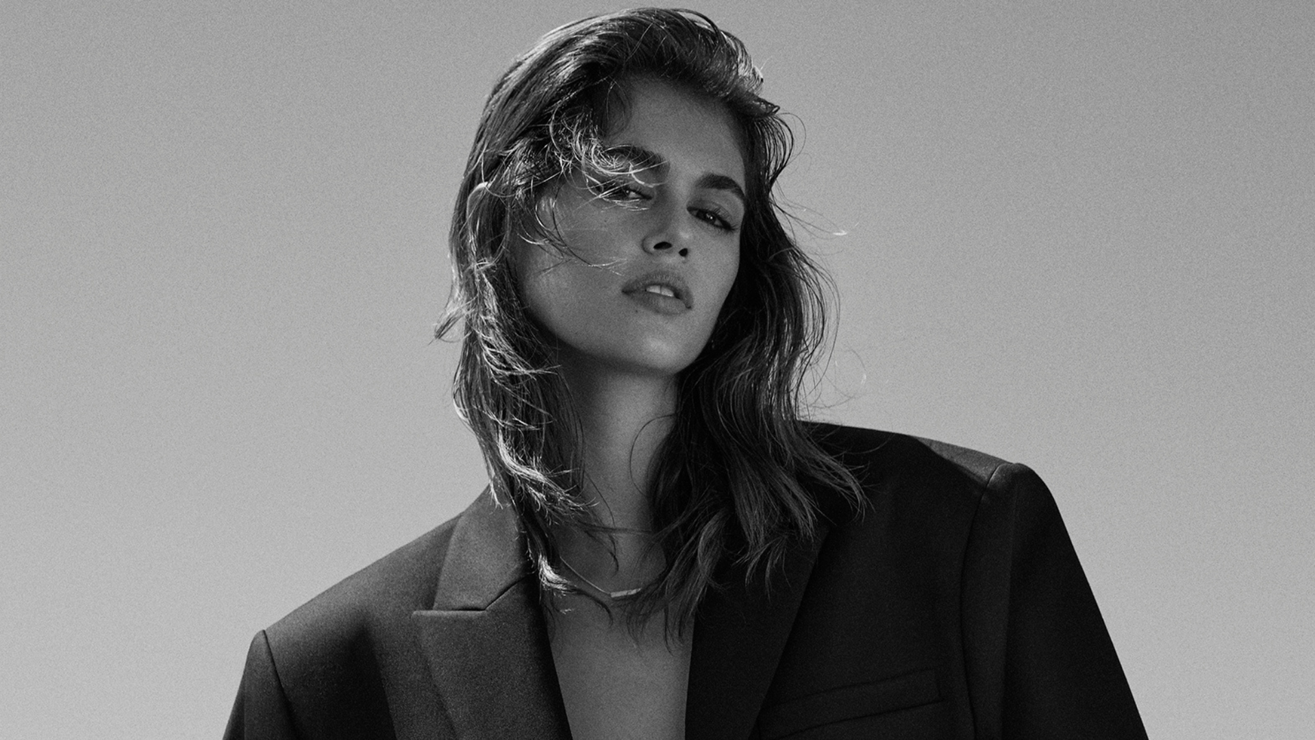 Zara just launched a new collection with Kaia Gerber, and we want it