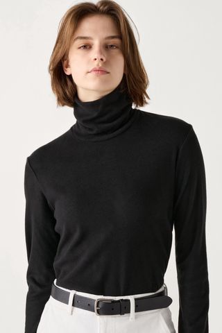 Uniqlo Heattech Fleece Turtleneck Long-Sleeved Thermal Top