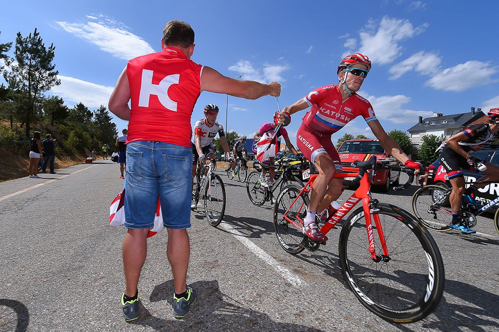 Pavel Kochetkov in the feed zone during stage 7
