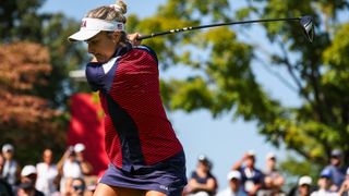 Photo of Lexi Thompson hitting driver