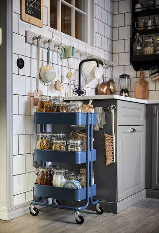 Easy kitchen organization ideas - IKEA