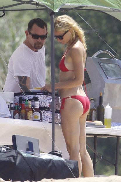 Gwyneth Paltrow - Gwyneth Paltrow bares all on the beach - Gwyneth Paltrow diet - Gwyneth Paltrow fitness - Marie Claire - Marie Claire UK