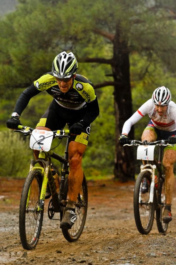 Alban Lakata overtakes another racer in the time trial at the Afxentia Stage Race.