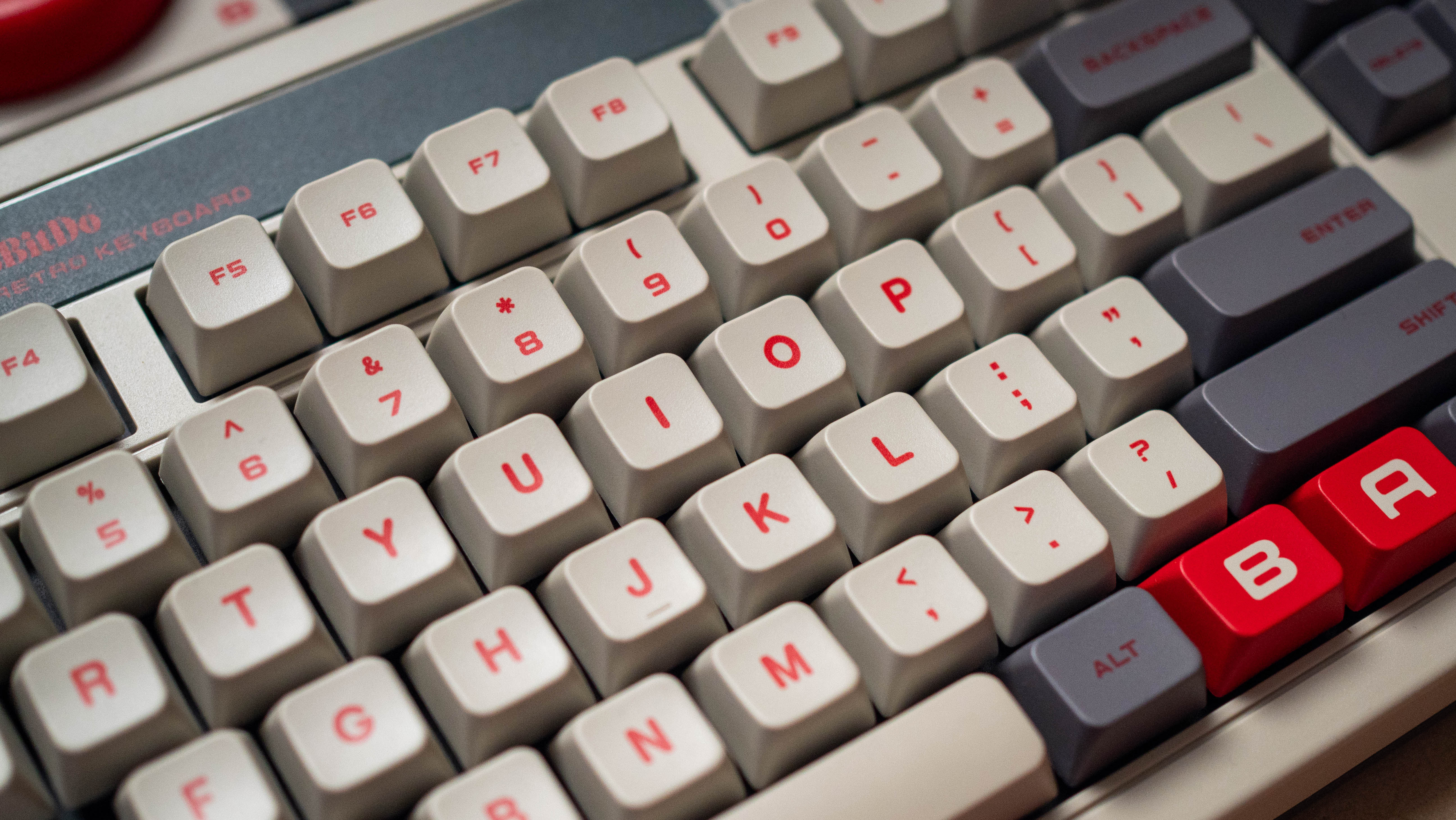 8BitDo Retro Mechanical Keyboard review