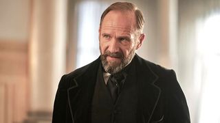 Ralph Fiennes in "The Choral" (2025).