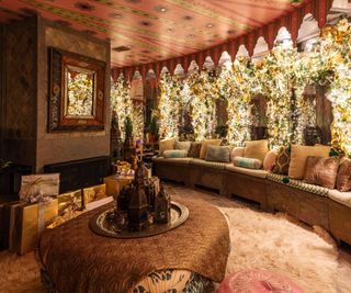 Mariah Carey's Penthouse - the Moroccan room decorated for christmas