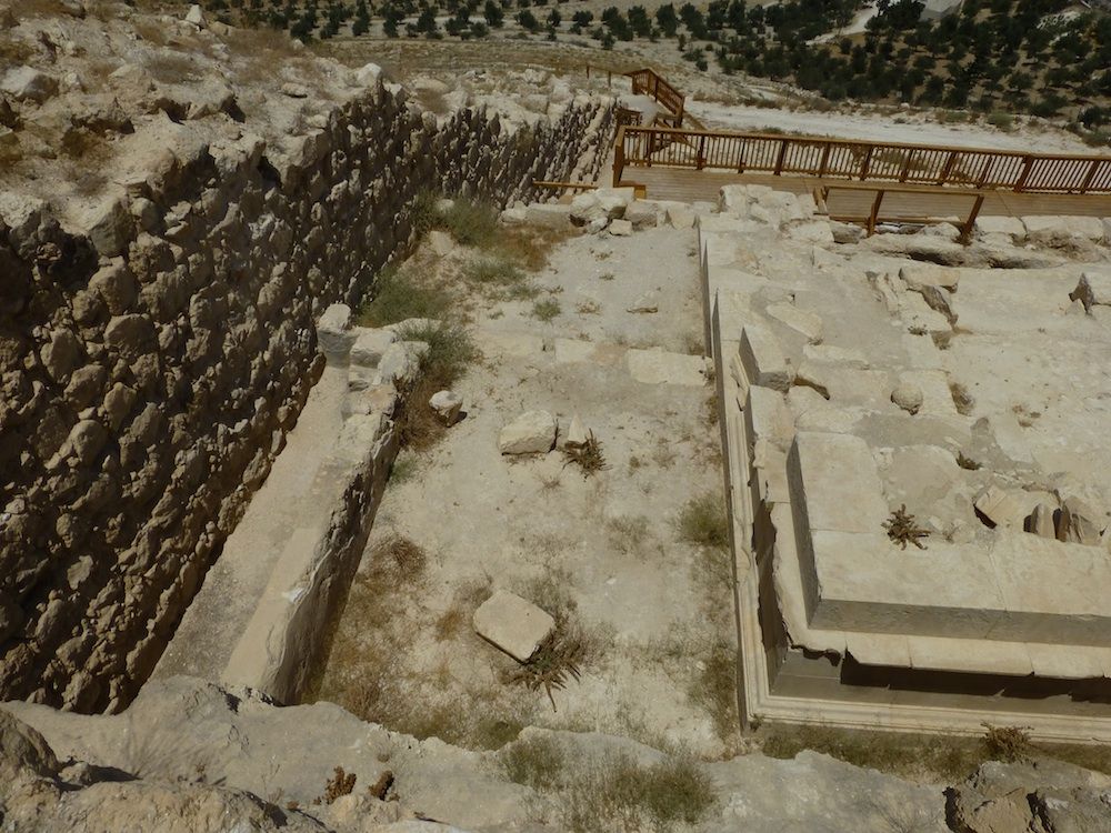 tomb thought to be herod&#039;s