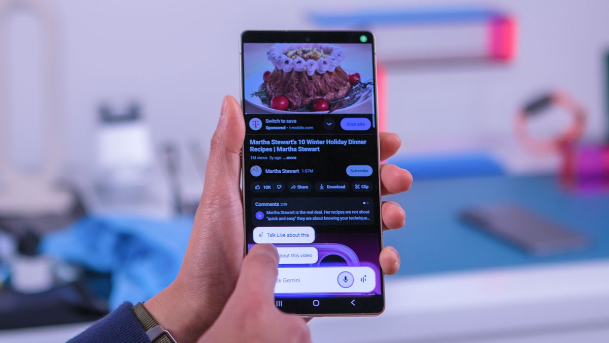 Ask Gemini about YouTube video on Samsung Galaxy S25 Ultra