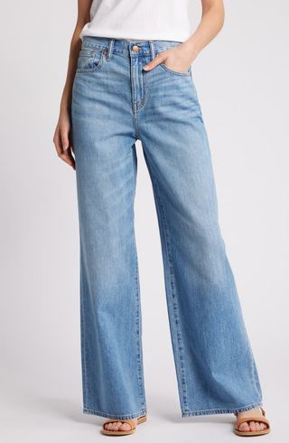 Super Wide Leg Jeans