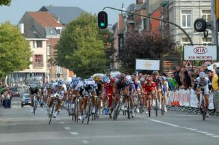Stage 4 - Haedo gives Saxo a stage win in Franco-Belge