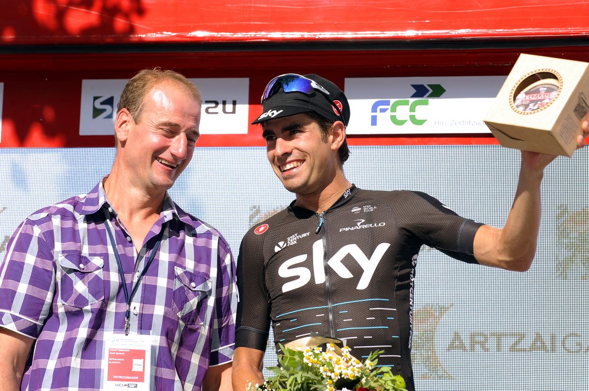 Mikel Landa shows off his prize